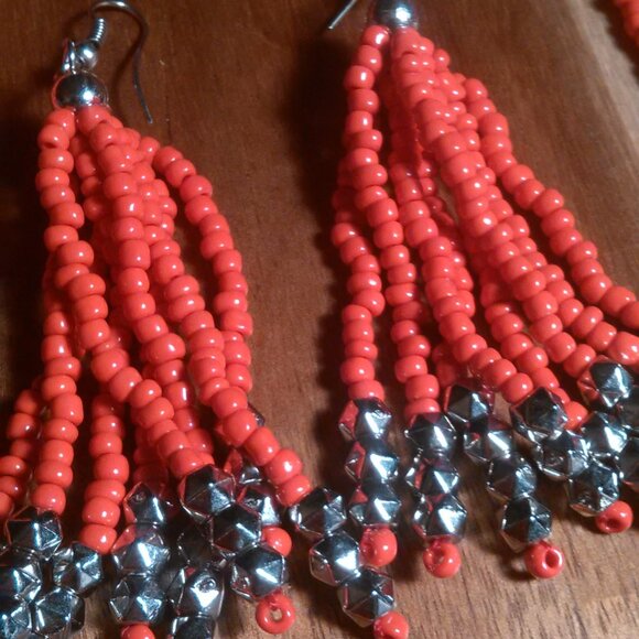 Red Seed Bead and Stainless Steel Multi-Strand Necklace and Dangle Earrings Set - Picture 4 of 11